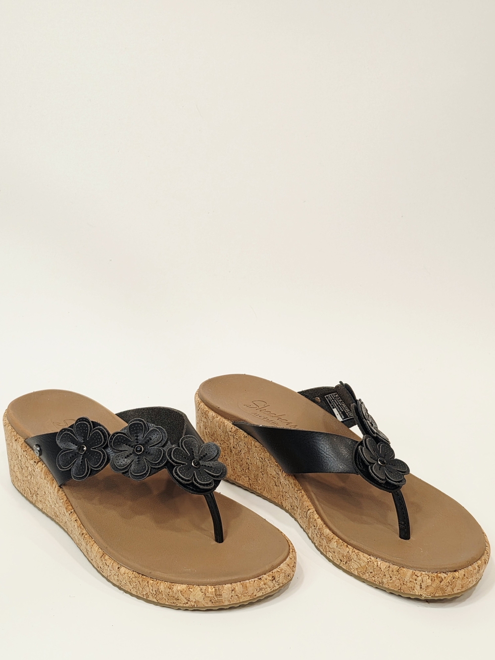 Skechers Cali Arch Fit Beverlee Rare Blossom Sandals Black